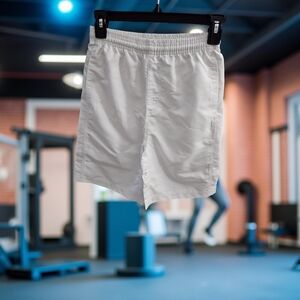 1 New Boast Boys White Athletic Shorts size large